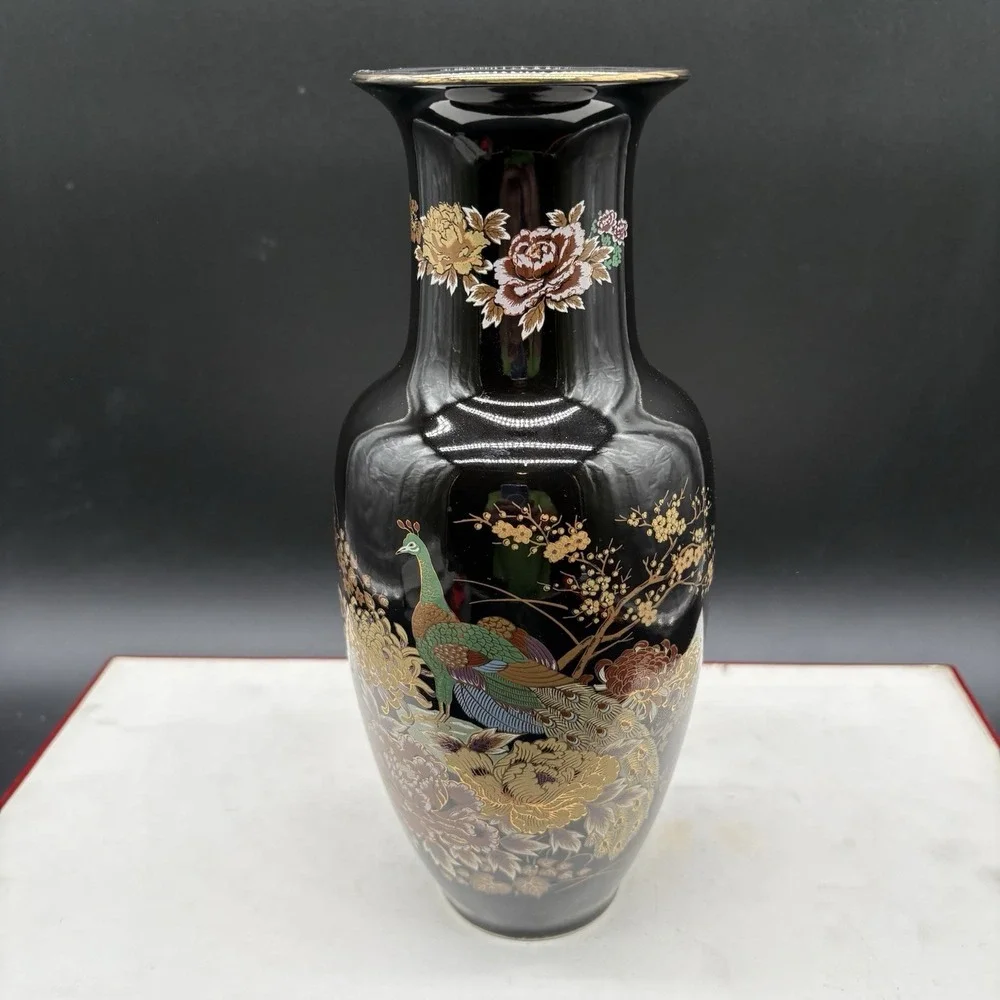 Peacock Vase Black 10.5